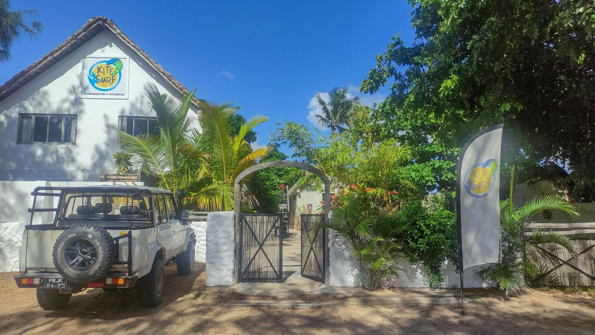Хостел Kitesurf Tofo House Экстерьер фото